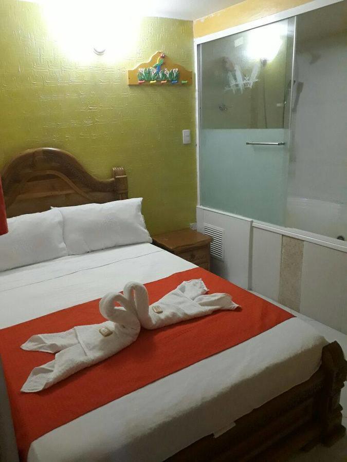 Hotel Las Guacamayas Guatapé エクステリア 写真