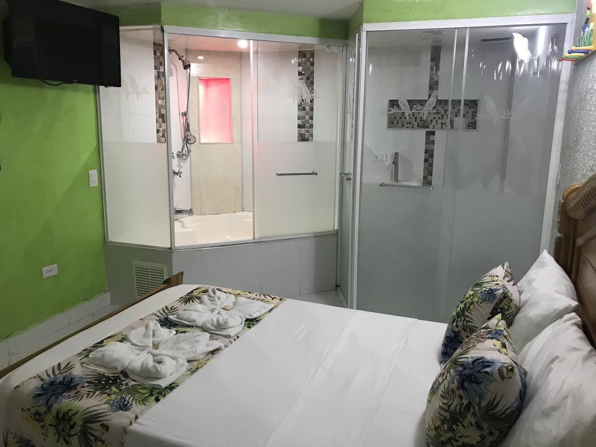 Hotel Las Guacamayas Guatapé エクステリア 写真